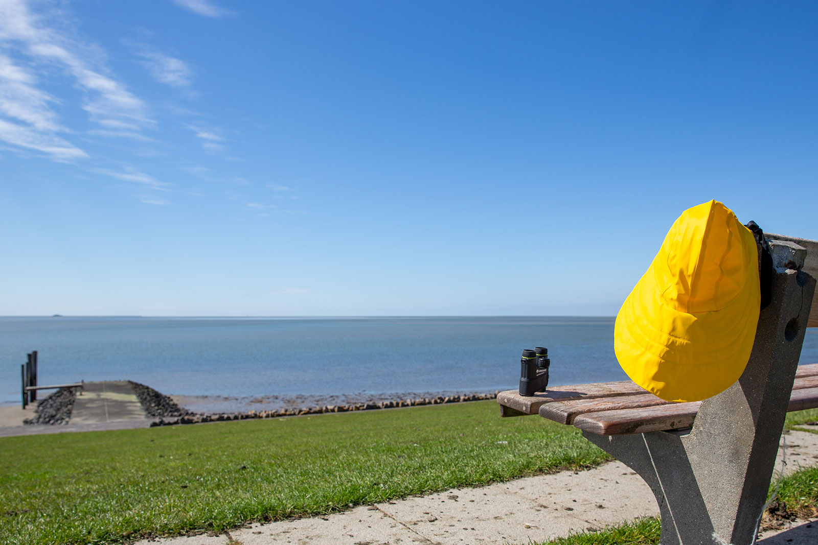 Packliste für einen Urlaub auf Pellworm mit wetterfester Kleidung und Reiseutensilien Packliste für einen Urlaub auf Pellworm mit wetterfester Kleidung und Reiseutensilien